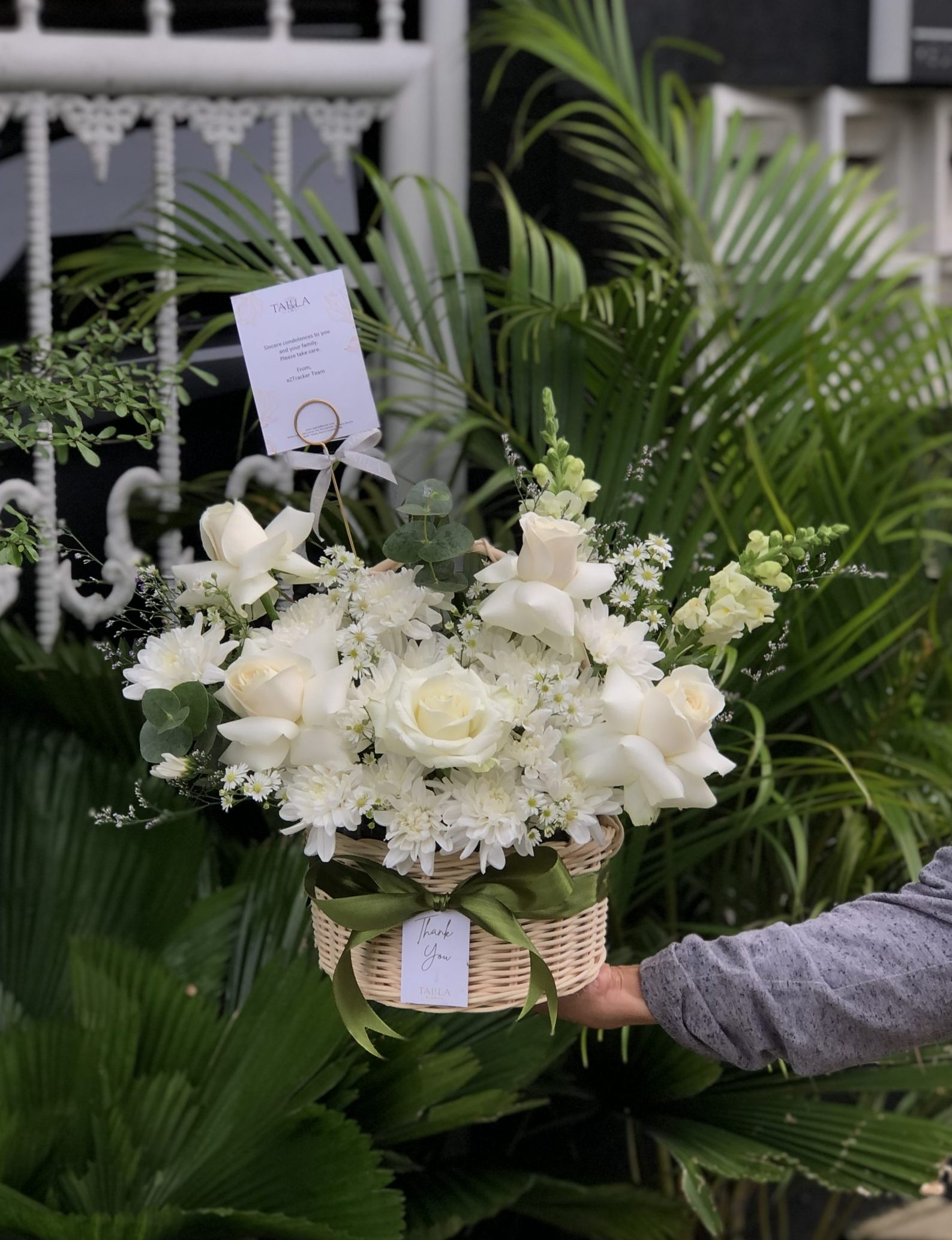 275.000 Madamee Basket